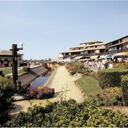Appart T2 Avec Terrasse Et Parking A Vieux-boucau - Fr-1-379-38